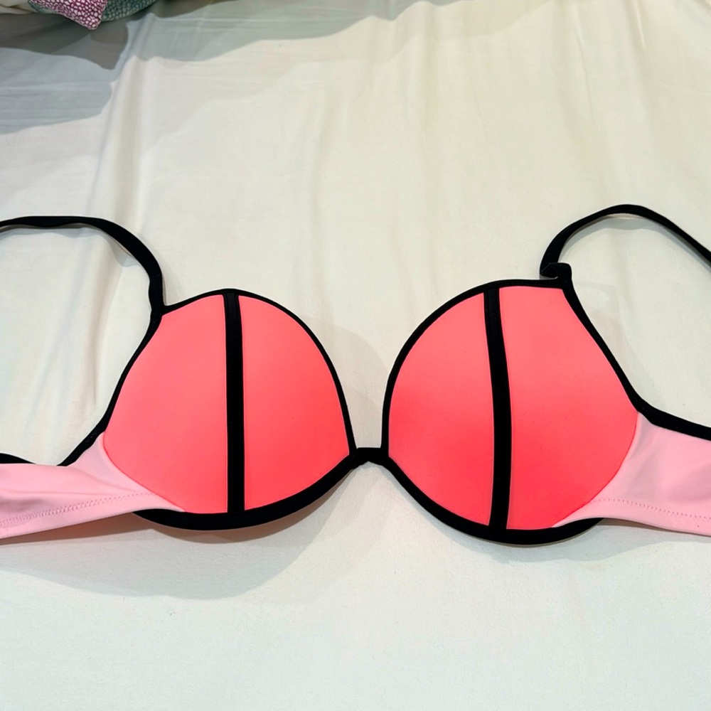Bathing suit top